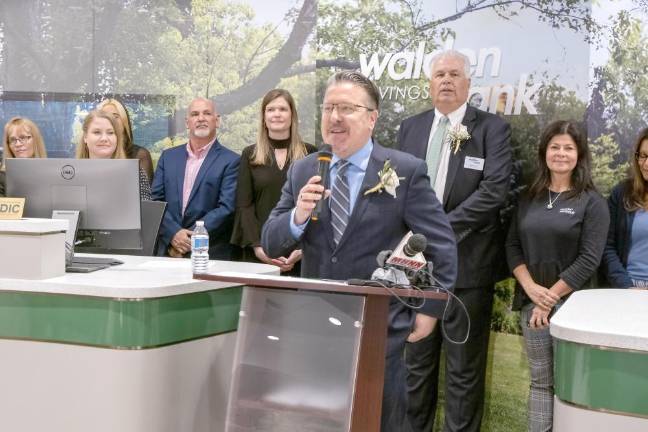 Walden Savings Bank President and CEO Derrik Wynkoop speaks during the debut of the digital-transformation ceremony and ribbon-cutting.