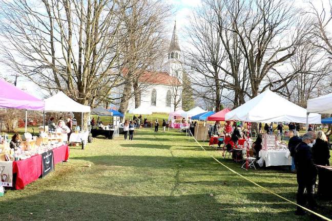 Wickham Works Holiday Maker Market enjoys excellent turnout at Lewis Park.