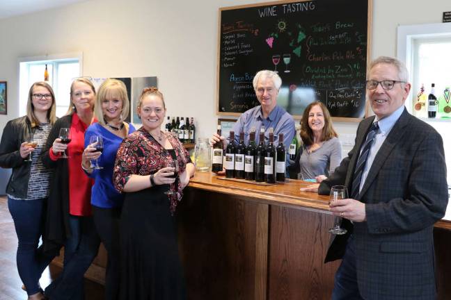 Warwick Valley Chamber to hold wine mixer at Clearview Winery on May 11 Photo by Roger Gavan Raising their wine glasses in anticipation of the Warwick Valley Chamber of Commerce business mixer on May 11 at the Clearview Vineyard are from left: Chamber Marketing Coordinator Bea Arner, Office Manager Sarah Armand, Event co-chairs Janine Dethmers and Kristen Weiss, Clearview Winery co-owners Frank and Karen Graessle and Chamber Executive Director Michael Johndrow.