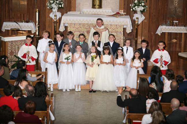 Greenwood Lake. First Communication at Holy Rosary Church Greenwood Lake. First Communication at Holy Rosary Church