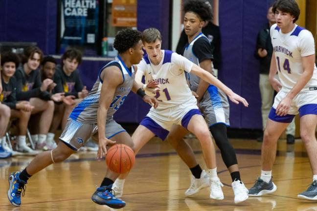 Warwick Valley plays Monticello in a varsity boys basketball game on Feb. 1, 2024.