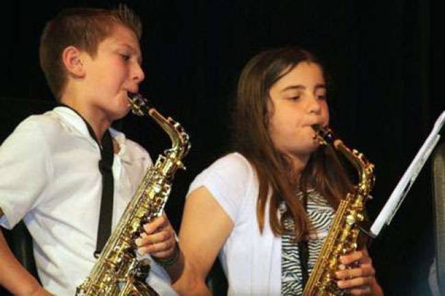 Warwick Valley School District recognized nationally for music education efforts This photo shows two musicians performing in last year's Sixth Grade Concert.