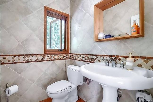 Private paradise with elegant social spaces, four bedrooms and bathrooms Private paradise with elegant social spaces, four bedrooms and bathrooms