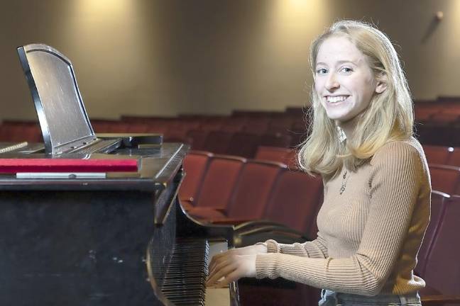 Warwick Valley High School senior Emily Buliung on Feb. 3, 2023. Photo by Tom Bushey/WVSD