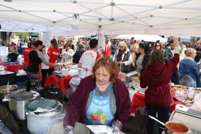 Applefest 2018 draws huge crowds A popular food vendor at Applefest is Polish Authentic Food from Monroe.