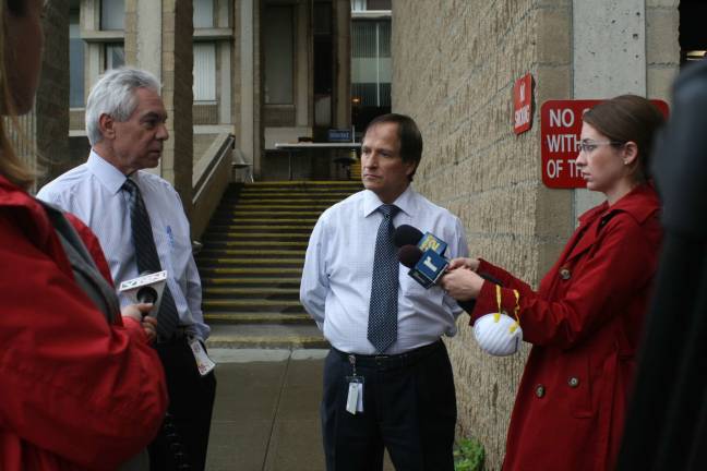 Legislature may investigate government center, Valley View Orange County Deputy Commissioner of Building and Grounds, Gary Scrittore, and County Executive Edward A. Diana talk to reporters about conditions at the government prior after the flooding caused by Hurricane Irene last August.