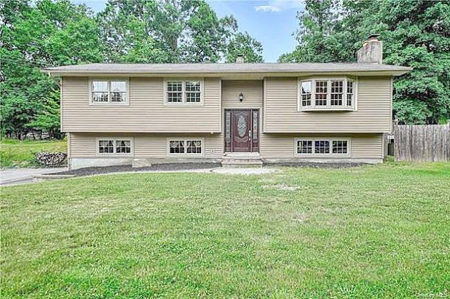 Welcome home to fabulous Welcome home to fabulous