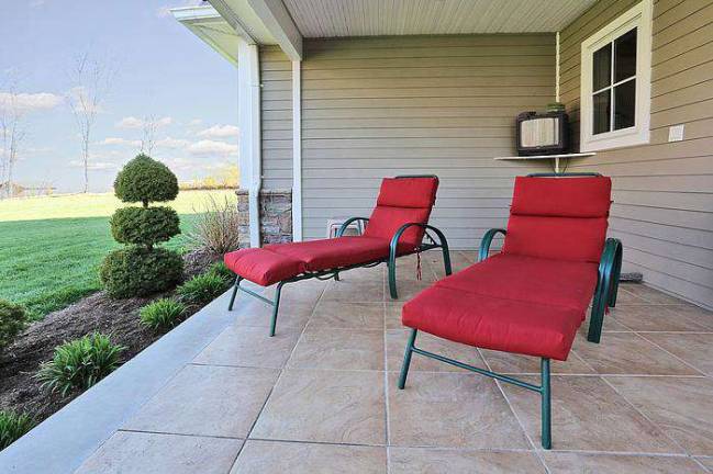 This Kings Ridge Road property is a home fit for royalty This Kings Ridge Road property is a home fit for royalty