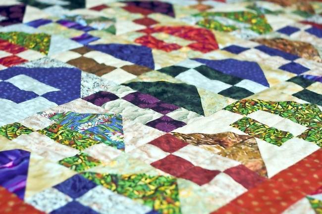 Stars of the Valley Quilt Show offers quilt appraisals Stars of the Valley Quilt Show offers quilt appraisals