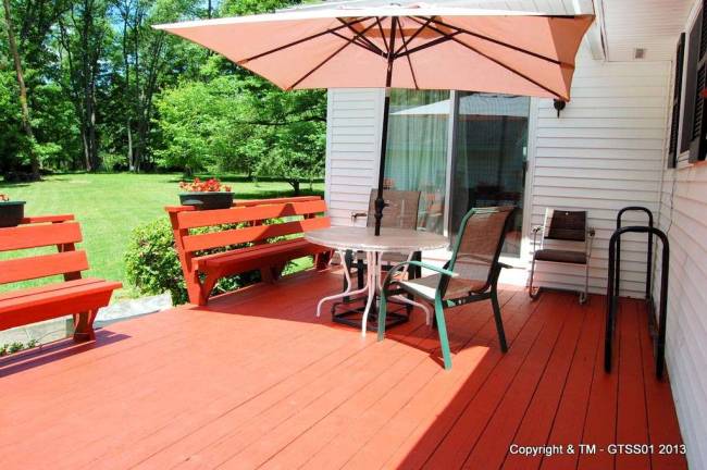 Four bedroom ranch on Kings Highway offers privacy as well as room to grow Four bedroom ranch on Kings Highway offers privacy as well as room to grow