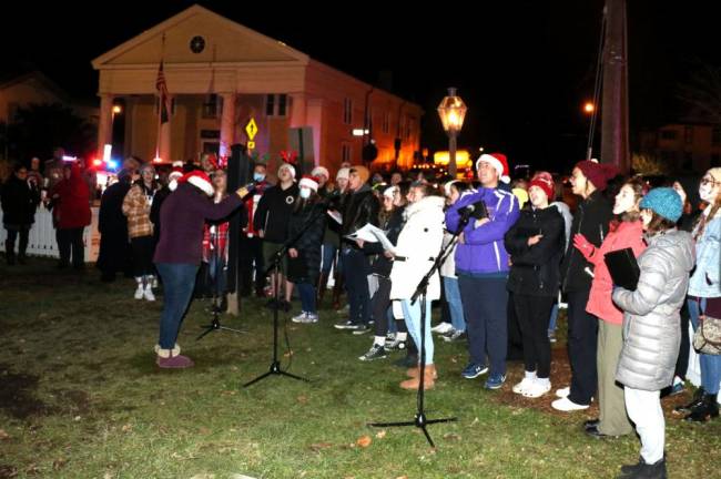 Before the tree lighting, members of the Meistersingers treated the audience to a selection of traditional Christmas songs. Photos by Roger Gavan.