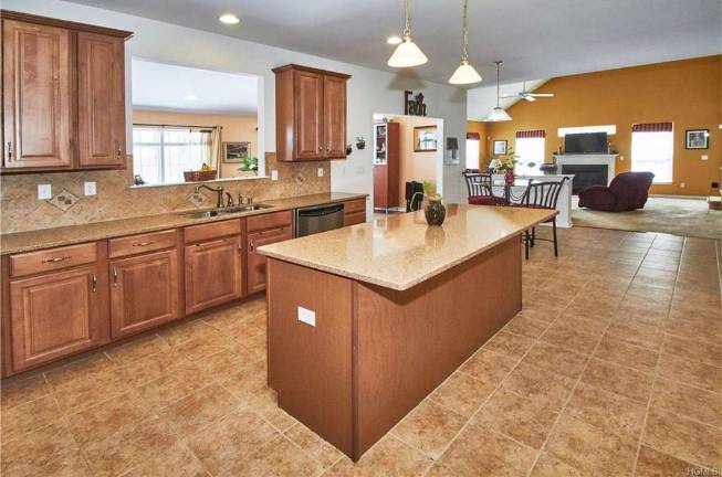 Meticulously maintained and well-appointed Meticulously maintained and well-appointed