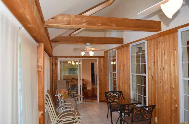 This is a quality built, move-in ready home in excellent condition This is a quality built, move-in ready home in excellent condition