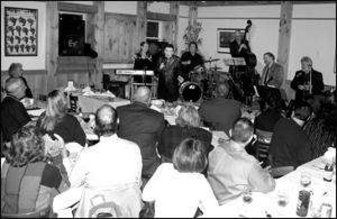 Come rain or come shine,' Dick Wells and Philip Jones Jazz Quartet croon Warwick Winery Come rain or come shine,' Dick Wells and Philip Jones Jazz Quartet croon Warwick Winery