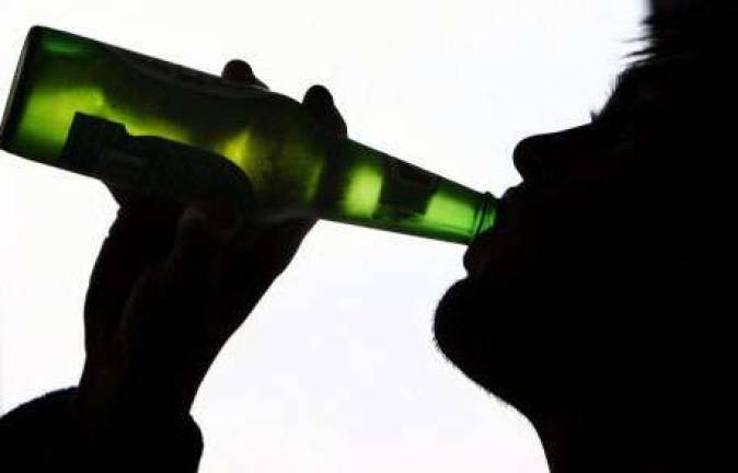 Warwick Coalition to offer merchant alcohol server training Photo illustration