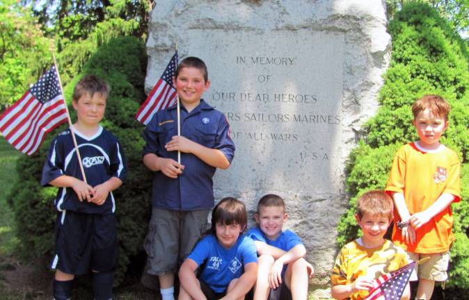 The scouts of Pack 44 continues their record of public service The scouts of Pack 44 continues their record of public service