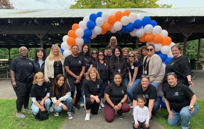 Seniors Enjoy Fitness and Fun Office for aging staff