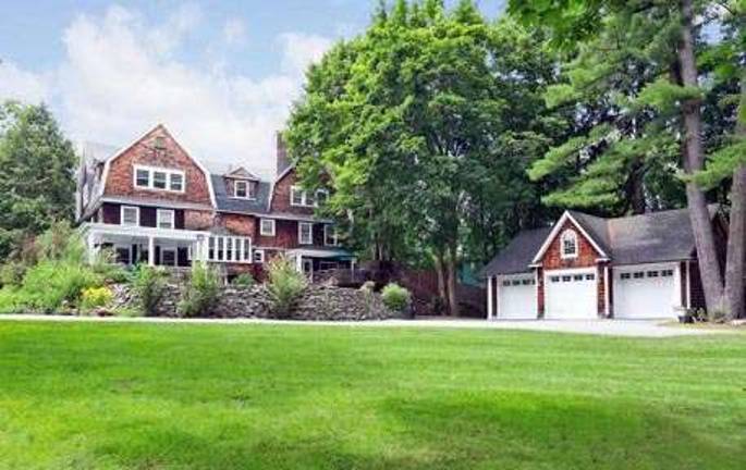 Old world charm meets modern day spectacular on Maple Avenue in Warwick Old world charm meets modern day spectacular on Maple Avenue in Warwick