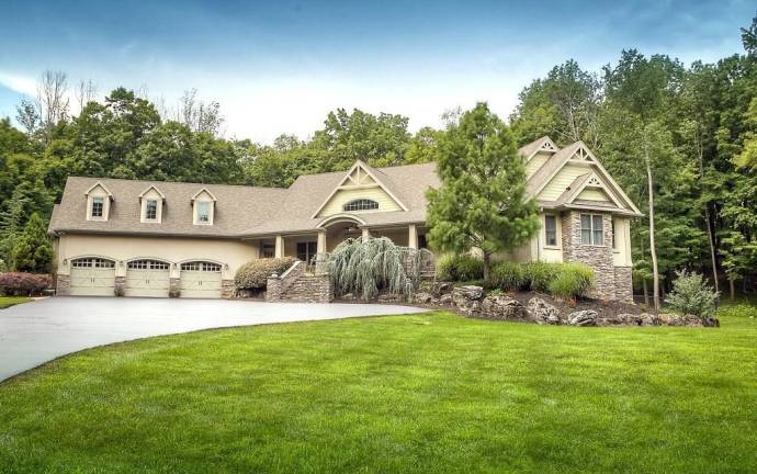 This home is pure heaven This home is pure heaven