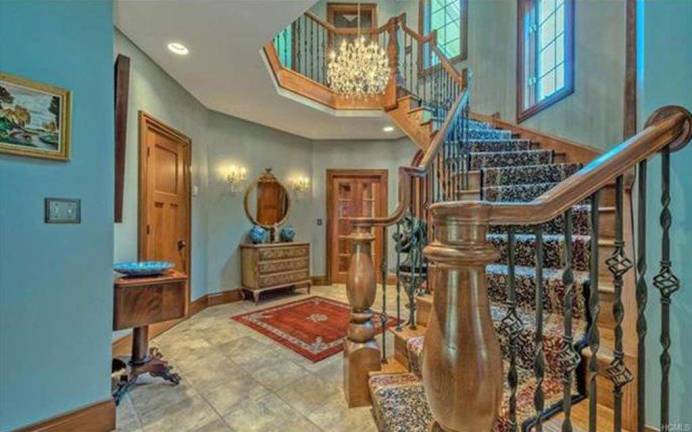 Find your French country home in Warwick Find your French country home in Warwick