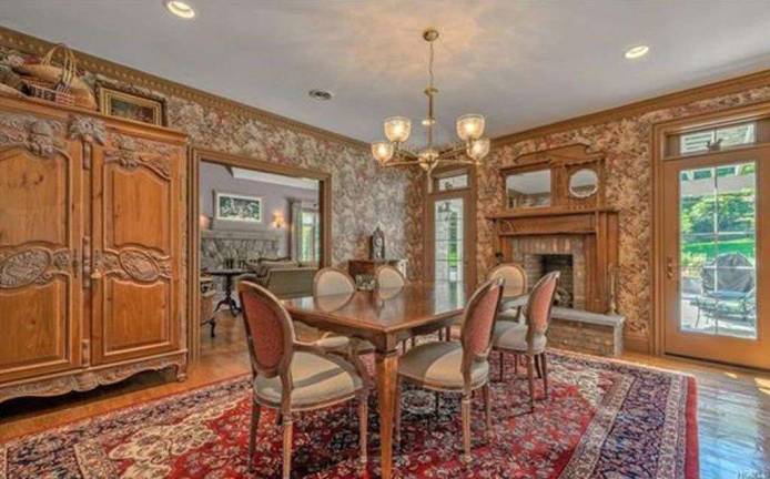 Find your French country home in Warwick Find your French country home in Warwick