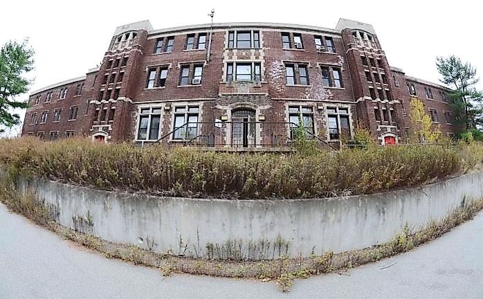 Curtis Sliwa’s plan for Camp LaGuardia ‘is nothing more than cooked-up nonsense’ Camp LaGuardia. File photo courtesy of Robert Yasinsac and his website, Hudson Valley Ruins.