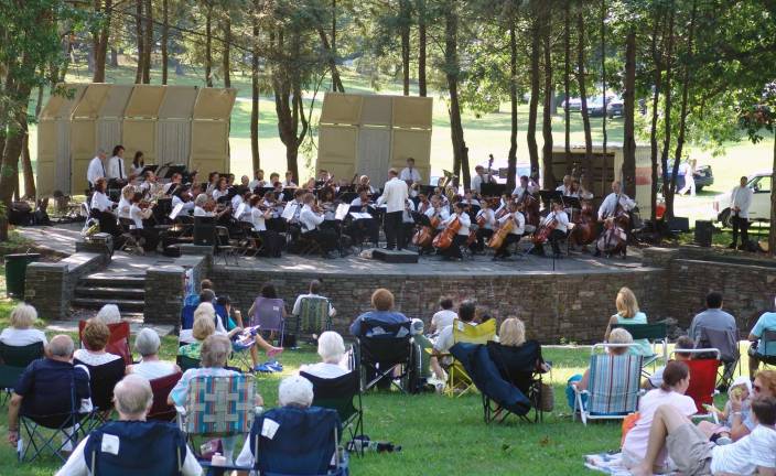 Greater Newburgh Symphony Orchestra presents An American Salute The Greater Newburgh Symphony Orchestra, pictured here during a previous concert at Downing Park in Newburgh, presents its free summer pops concert on July 21.
