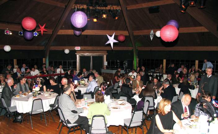Warwick chamber celebrates is members Photos by Roger Gavan The Warwick Valley Chamber of Commerce held its 73rd annual membership dinner, on Friday evening, November 9, at the Sugar Loaf Performing Arts Center.