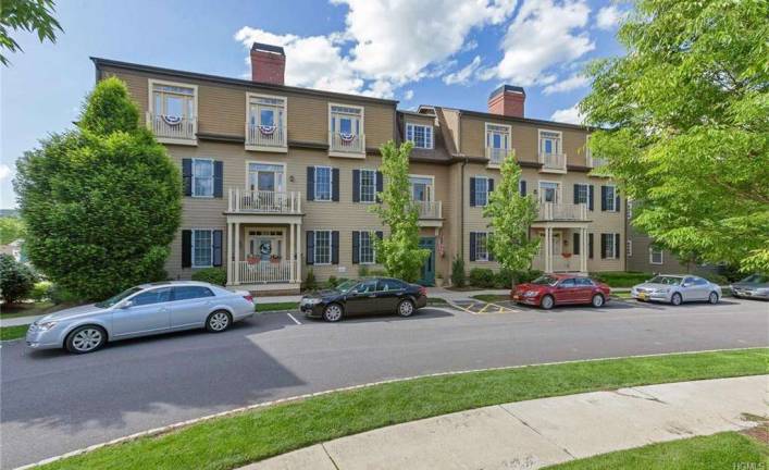 The appeal of this award-winning active adult neighborhood The appeal of this award-winning active adult neighborhood
