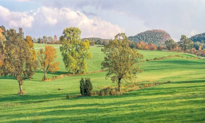 View of Sugar Loaf Mt. from Chester