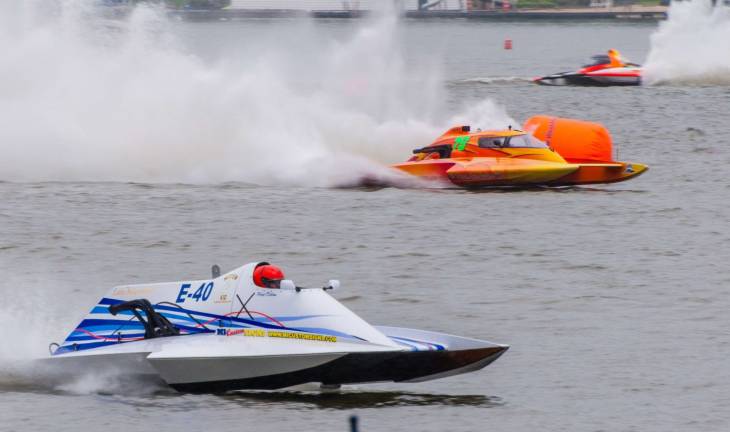 Boaters won't pay a fee to use Greenwood Lake for now File photo by Mark Cranston Powerboat races at Greenwood Lake in June 2017.