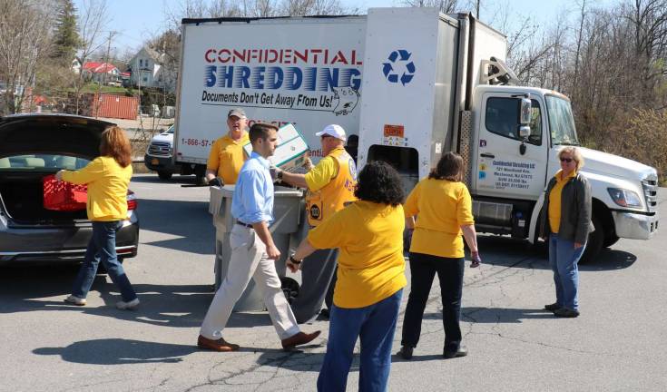 The Warwick Lions Club held an old eyeglass and hearing aid collection and provided a shredding truck, at its own expense, for the benefit of local residents.