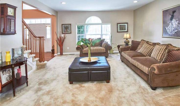 Meticulously maintained and well-appointed Meticulously maintained and well-appointed