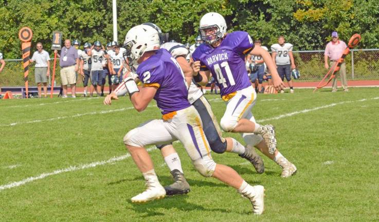 Warwick football defeats Washingtonville Photo provided by WVHS Athletic Department Warwick Valley High School senior Noah Daigle (#2) returns a kick-off against Saugerties during the Wildcats' 36-5 victory at Homecoming. Will Noteboom (#41) threw a block to spring Daigle. Daigle and the Wildcats improved to 4-0 with a win over Washingtonville this past weekend.