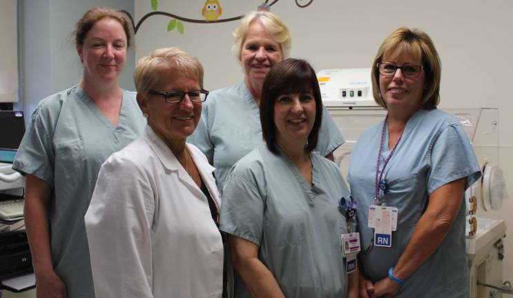 Healthgrades names St. Anthony Community Hospital 5-Star Recipient for vaginal delivery Provided photo Members of the Maternity team at St. Anthony Community Hospital includes, from left to right: Elizabeth Brady, RN; Diane Defreest, RN; director, Maternity; Irene Eason, secretary; Carol Mangiameli, RN; and Cindee Pascal, RN.