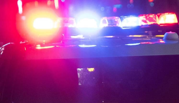 Two charged with selling cocaine Two charged with selling cocaine