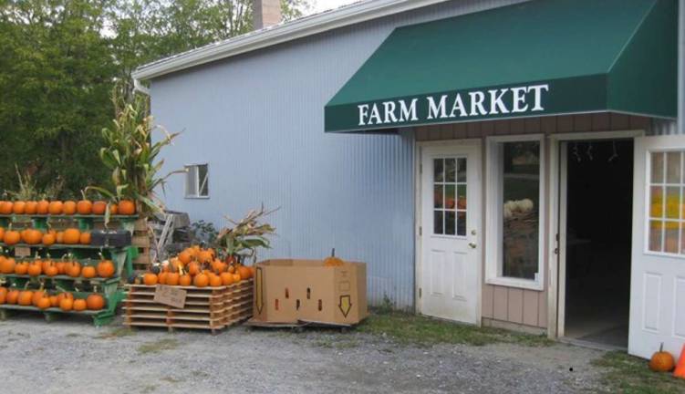 The Warwick Winter Farmers’ Market re-opens for the winter season on Dec. 2 Provided photos The Warwick Winter Farmers’ Market will officially open on Sunday, Dec. 2, at 115 Liberty Corners Road, Pine Island.