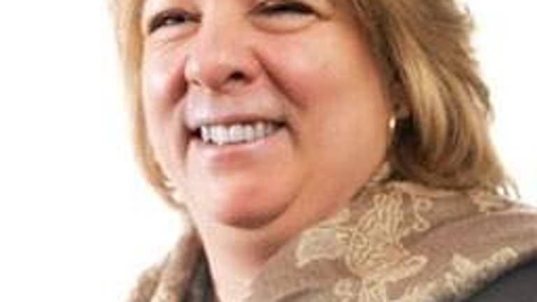Quickbooks Expert Rochelle Dejong: Outsourcing Your Company's Bookkeeping Quickbooks Expert Rochelle Dejong: Outsourcing Your Company's Bookkeeping