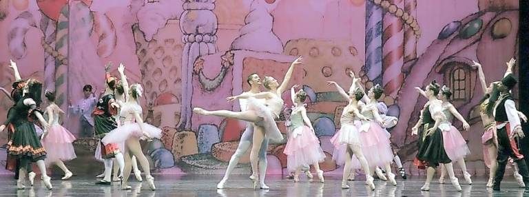 The production is based on The Warwick Ballet Theatre’s original choreography by Cindy Henry