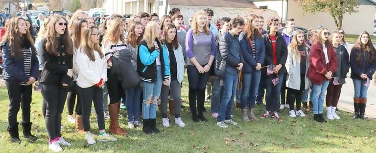 The National Anthem wa sung by The Meistersingers.