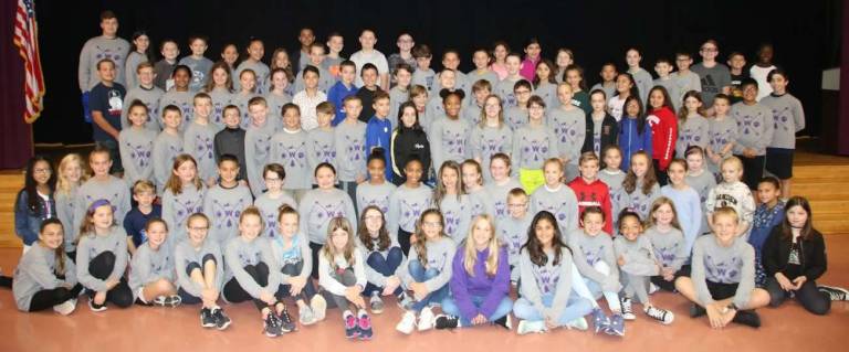 Warwick Valley Middle School Mileage Club runs wild Provided photo This season, the 94 members of the Warwick Valley Middle School Mileage Club ran the equivalent of 580 miles. That's like running from Warwick to Washington D.C. and back - and still having 50 more miles to travel.