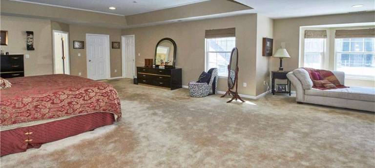 Meticulously maintained and well-appointed Meticulously maintained and well-appointed