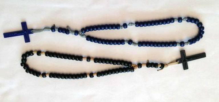 Tuxedo church members create Ranger Rosaries to West Point graduates The handmade rosaries are made of parachute cord, with dark plastic beads and crucifix, and have no metal parts to reflect light or make noise in the field.