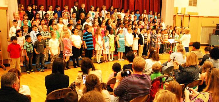 Park Ave third-graders perform before Stand-room-only crowd Park Ave third-graders perform before Stand-room-only crowd