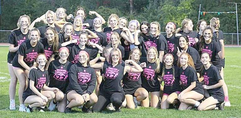 The Warwick Senior Girls following the 2021 Powder Puff Homecoming Football Game. The Lady Wildcats donated $340 (proceeds from the T–shirts) to Breast Cancer Research Foundation in New York City.