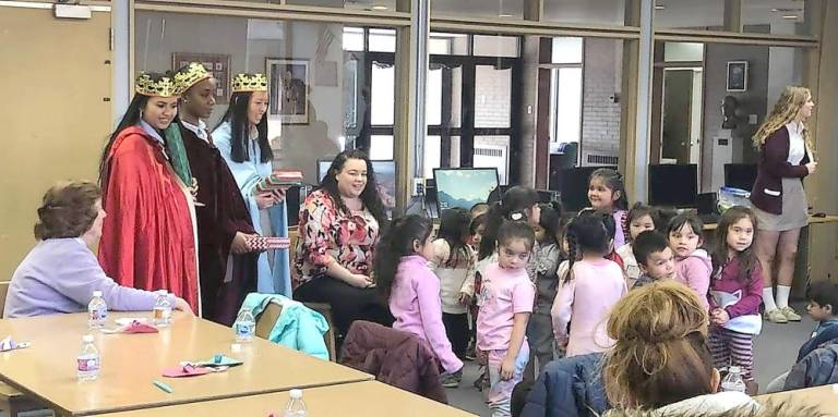 Burke Catholic hosts children of migrant workers for Feast of the Three Kings Students and staff from Burke Catholic and House on the Hill.