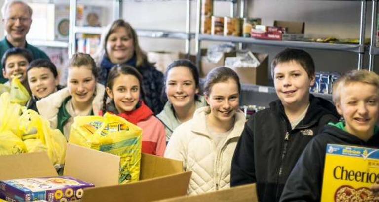 St. Stephen parishioners contribute 500 pounds of food to pantry Photo by Mary Ellen Kerr The seventh-grade students at St. Stephen- St. Edward School delivered more than 500 pounds of non-perishable food to the Warwick Ecumenical Food Pantry. Pictured from left to right are students Eric Bodeker, Paul Eugenio, Julia Mahoney, Caitlyn Tashman, Erin Kerr, Erin Flannery, Will Percarpio, and Stephen Kunzweiler. Adults pictured are Charlie Carter, volunteer with the Warwick Ecumenical Food Pantry, and Lydia van Duynhoven, coordinator of the St. Stephen's Religious Education program.