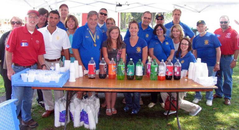 On Tuesday, August 25, the Town of Warwick and the Warwick Valley Rotary hosted the annual senior barbecue at the Town&#xfe;&#xc4;&#xf4;s Union Corners Park. Members of the Warwick Valley Rotary, pictured here, served refreshments.