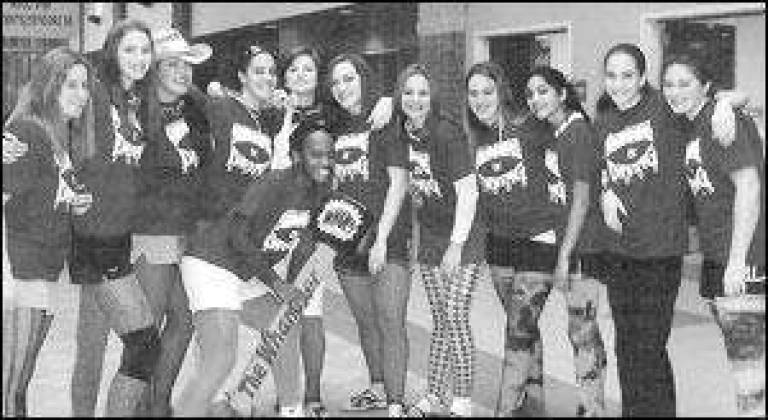 M-W swimmers and divers expecting to make a splash in Buffalo M-W swimmers and divers expecting to make a splash in Buffalo