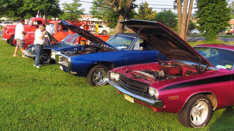 Richard Jacob Rudy Memorial Car Shows held weekly at Pennings Farm Market This is a view of the RJR Memorial Fund car show at Pennings Farm Market in Warwick.